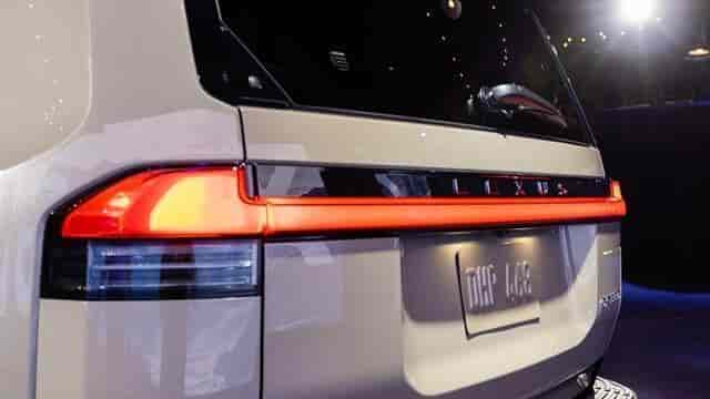 gx550-lexus-gia-xe-hinh-anh-thong-so-3