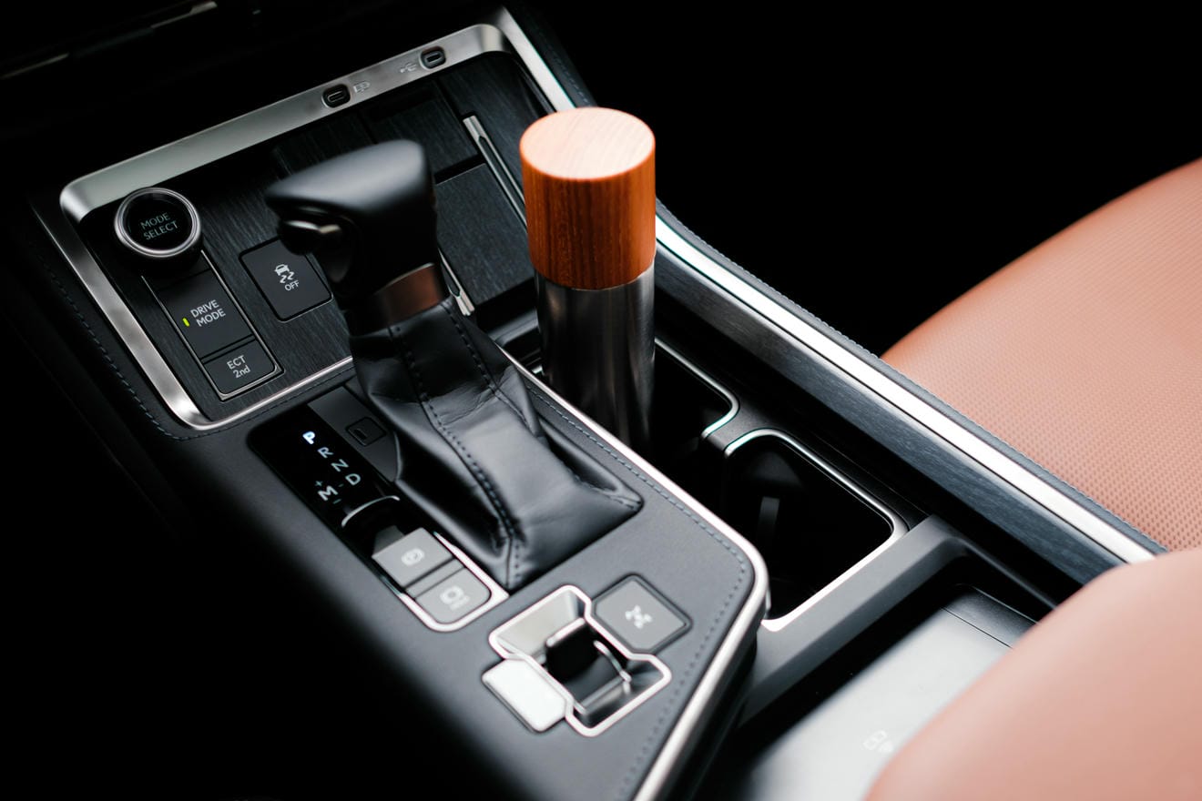 Lexus GX 550 2025: “M&atilde;nh Th&uacute; Off-Road” Hạng Sang – Bảng Gi&aacute; & Đ&aacute;nh Gi&aacute; Chi Tiết