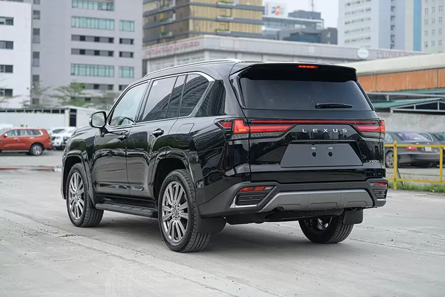 Lexus LX 600: Đỉnh Cao SUV Hạng Sang Nhật Bản &ndash; Đ&aacute;nh Gi&aacute; Chi Tiết To&agrave;n Diện 2025