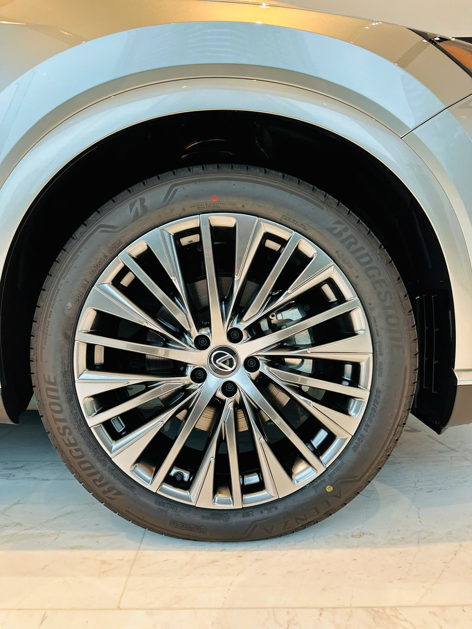 Lexus RX350h Luxury