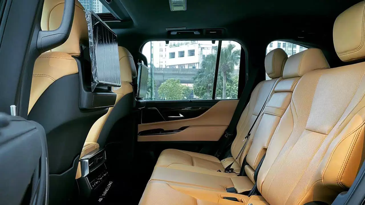 Lexus LX 600: Đỉnh Cao SUV Hạng Sang Nhật Bản &ndash; Đ&aacute;nh Gi&aacute; Chi Tiết To&agrave;n Diện 2025