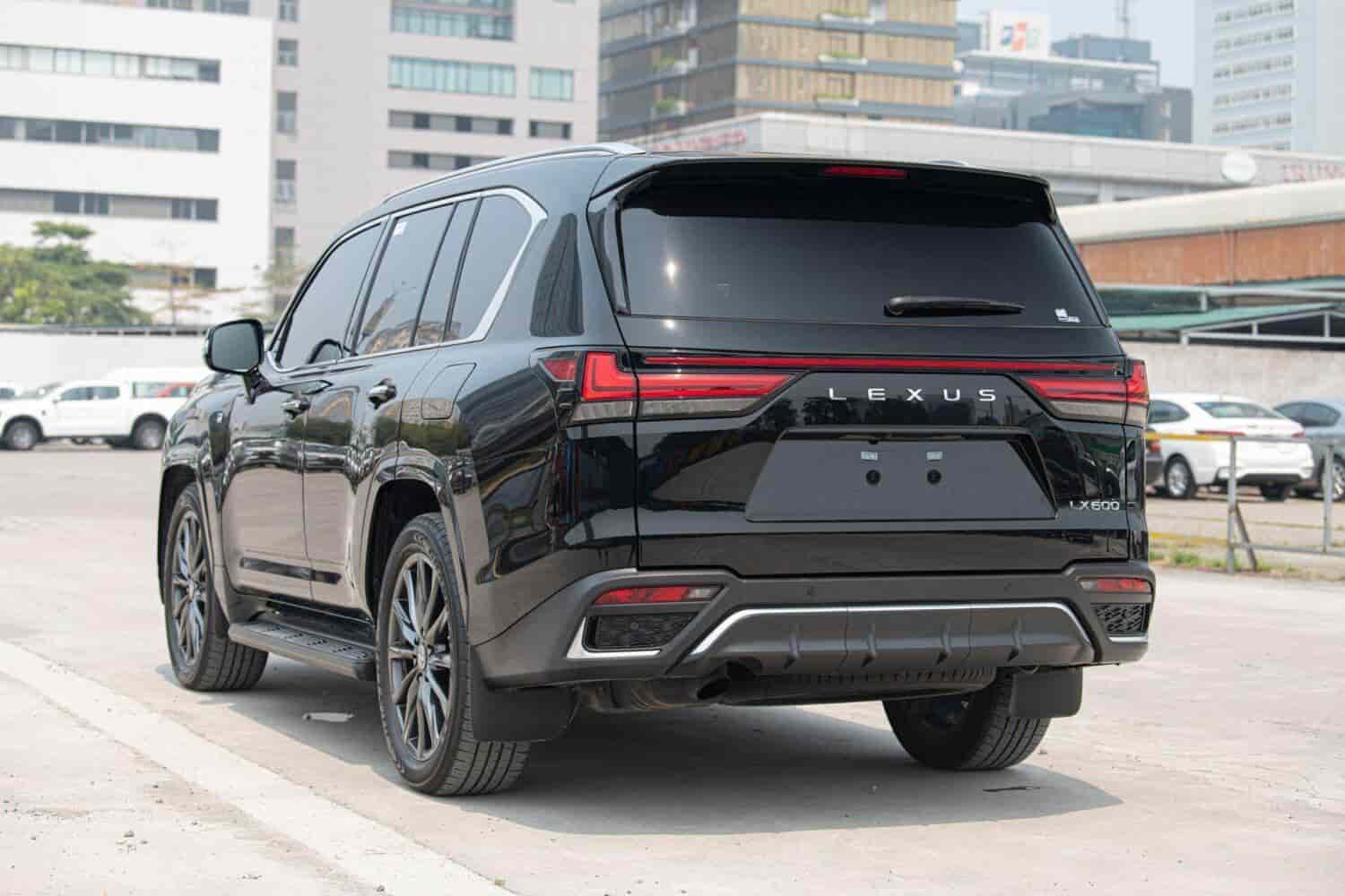 Lexus LX600 F Sport 2025 – 5 chỗ