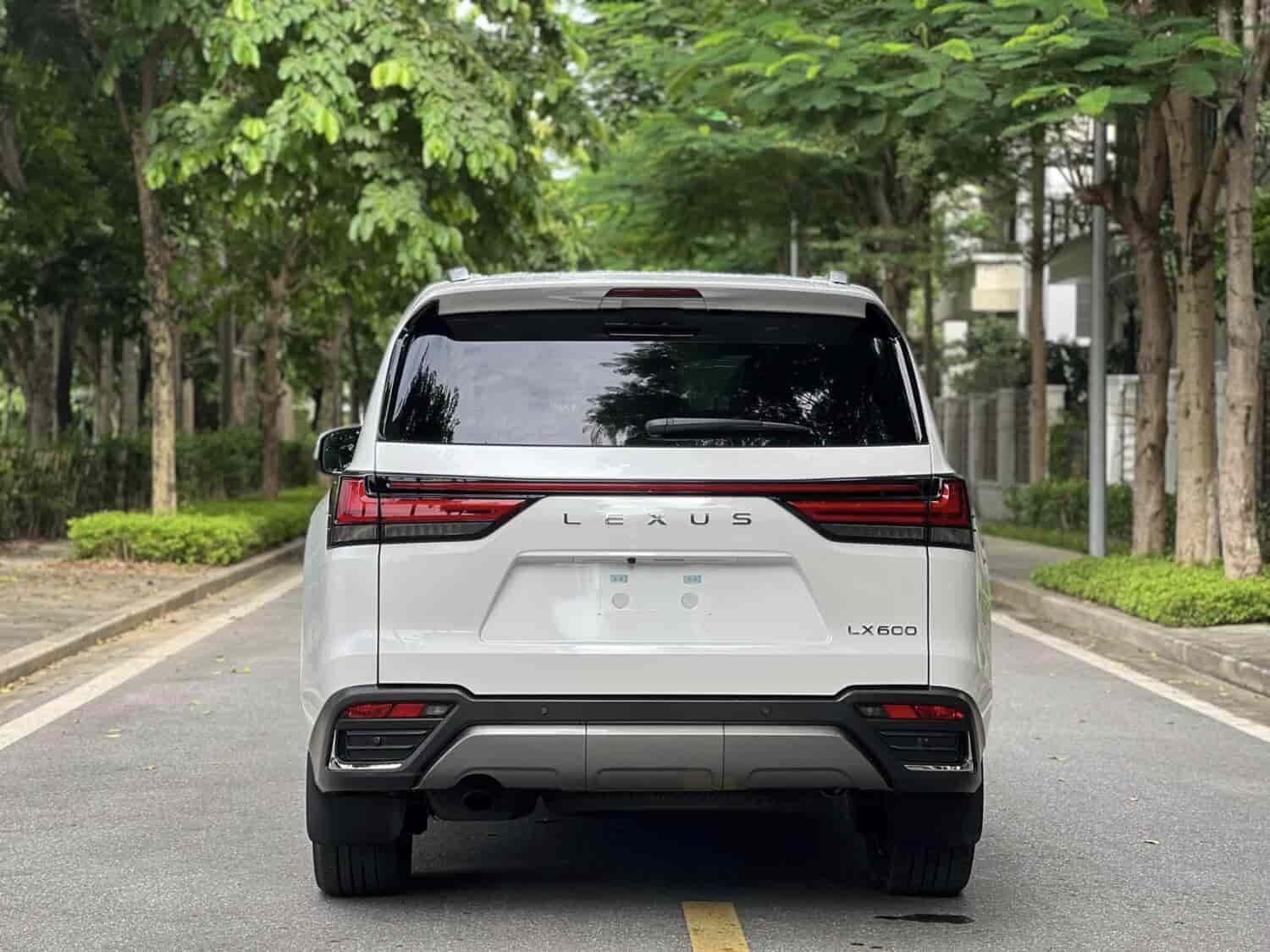 lx600-urban-noi-that-lexus-lx-600-03-301490j-5